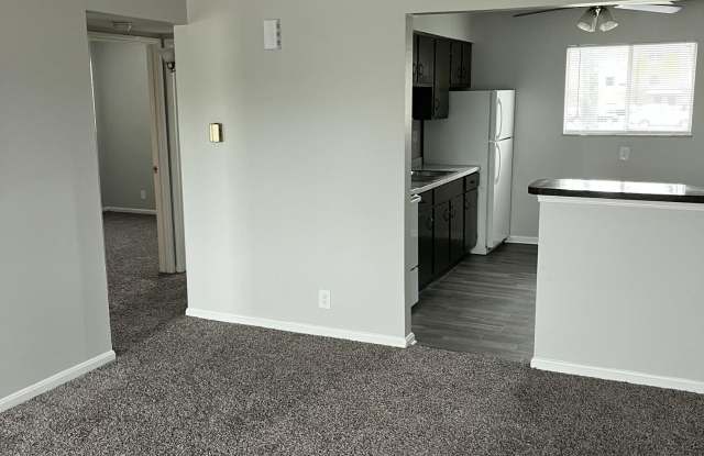 6983 Dixie Hwy unit: 202 photos photos