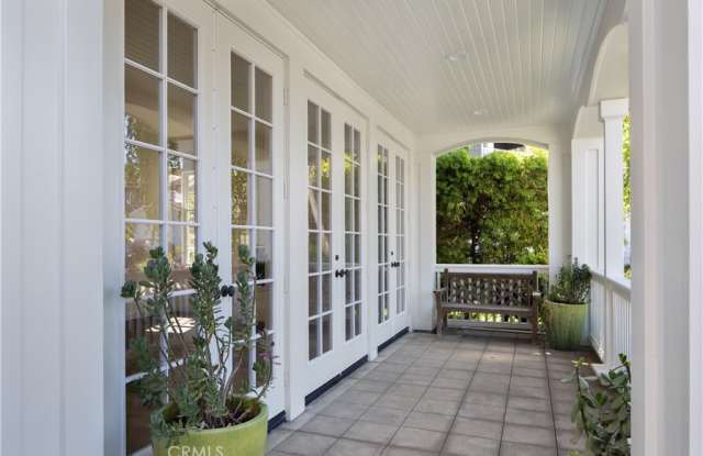 11 Cape Danbury Gallery 4