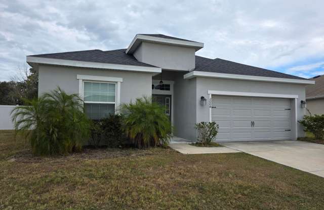 4-Bedroom, 2.5-Bathroom in Lakeland photos photos
