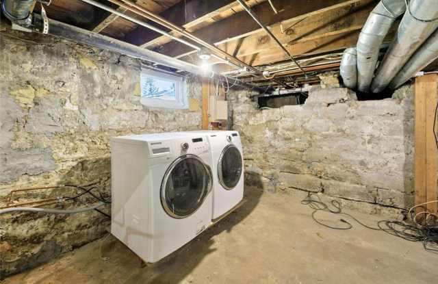 Beautiful 6 Bedroom House! -June 2027-Close By Saint Thomas, Macalester, Concordia Gallery 1