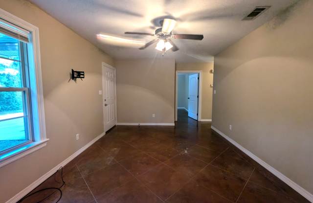 46 Military Rd Apt 1 Gallery 4