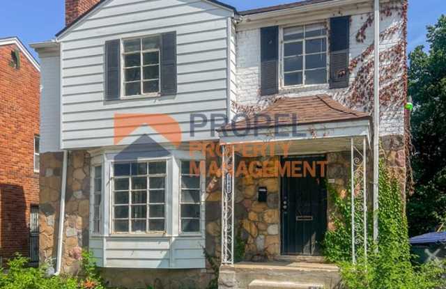 19440 Hartwell Street Gallery 1