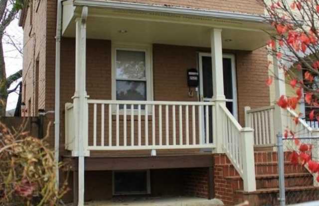 2522 S Monroe St - 2522 South Monroe Street, Arlington, VA 22206