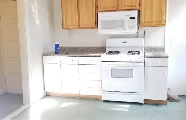 32-34 Salem Street - 3 photos photos