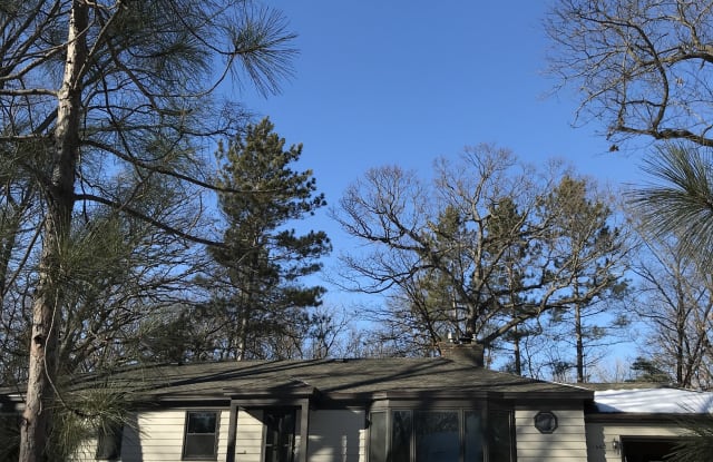 11600 Timberline Road - 11600 Timberline Road, Minnetonka, MN 55305