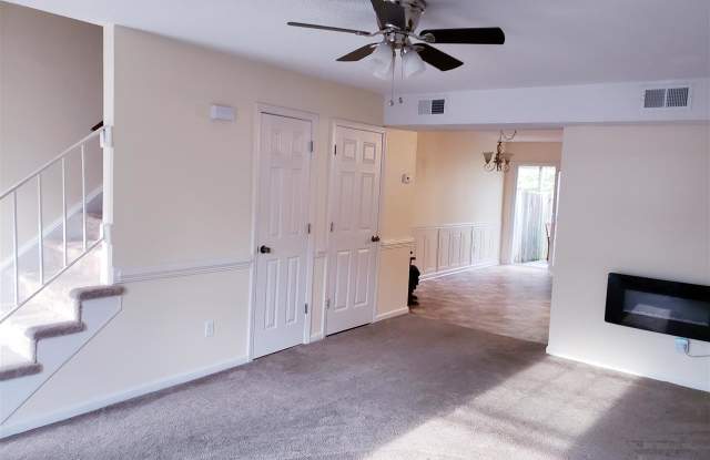 1148 Nottingham Circle Gallery 2