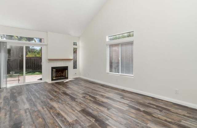 1260 Cottonwood Dr Gallery 3
