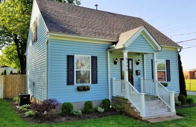 YOU CAN STOP YOUR SEARCH! Lyndon Rental with 3 Bedrooms, 2 Full Baths, Cape Cod Dollhouse, FOR RENT! photos photos