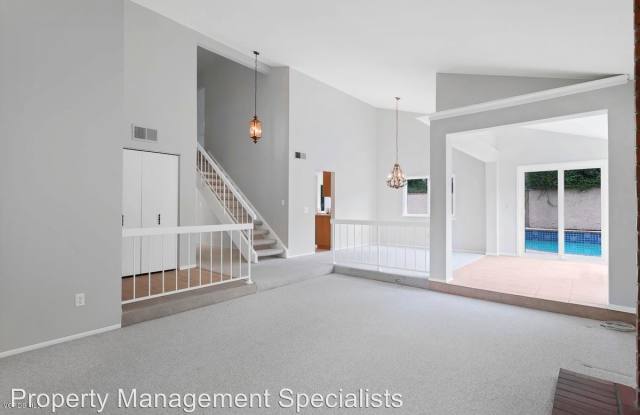 3447 Circle View Drive Gallery 3