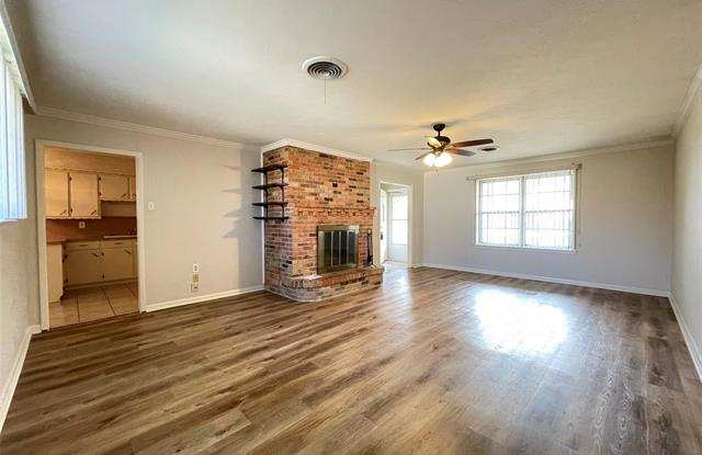 913 Harrington Drive Gallery 2