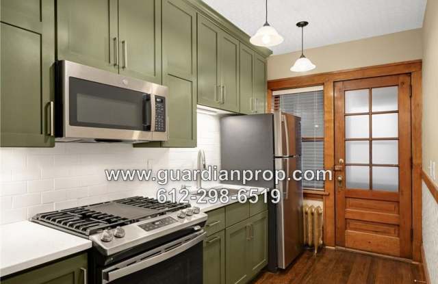 Top Floor Condo in 4Plex, Updated Kitchen & Bath, Full Dining Room, Sunroom, Parking photos photos