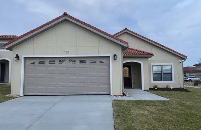 185 Siena Boulevard photos photos