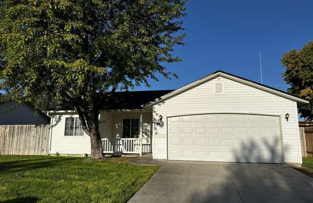 Caldwell Home - 4816 Settlers Avenue, Caldwell, ID 83607