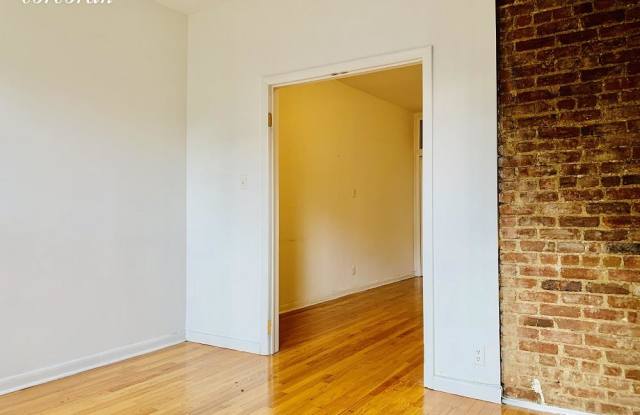 229 East 11th Street Gallery 3