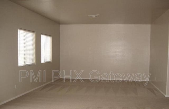 3776 W Wayne Lane Gallery 1