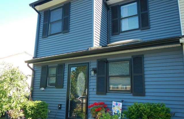 409 Rakov Road photos photos