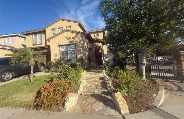 8200 E Brookdale Lane photos photos