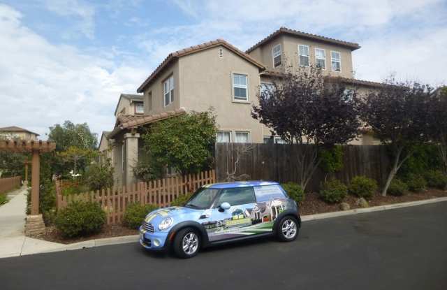 Lovely 3 story Home at Autumn Glen with Bonus Room photos photos