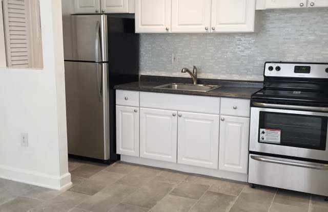 578 Ne 62nd St photos photos