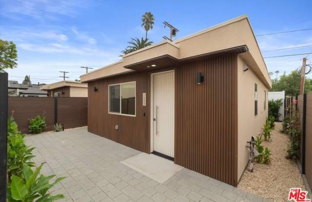 5528 Sunnyslope Ave photos photos