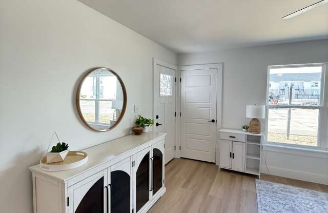 1120 West Cato Springs Road Gallery 4