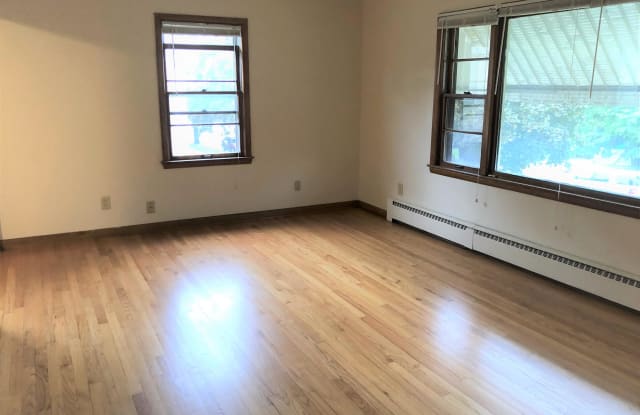 517 Oak Street #4 - 517 Oak Street, Madison, WI 53704