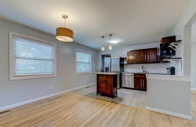 36 Huck Finn Dr - 36 Huck Finn Drive, St. Charles County, MO 63303