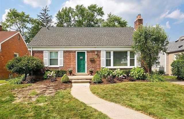 2243 Dorchester Road photos photos