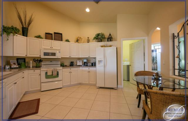 BRIDGEWATER BAY - 3 BEDS / 3 BATHS - GREAT LOCATION Gallery 3