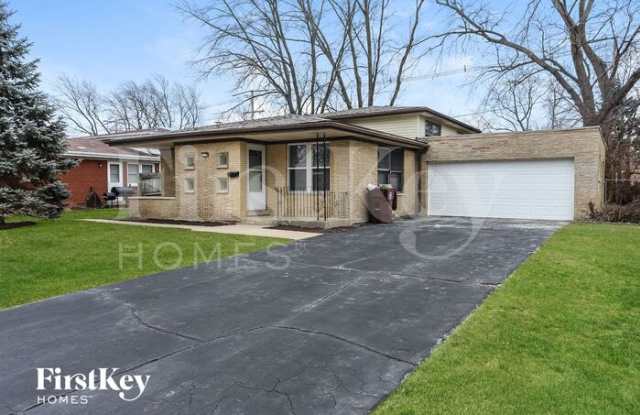 110 Judith Lane - 110 Judith Lane, Chicago Heights, IL 60411