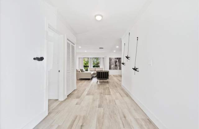 11311 Pond View Drive Gallery 4