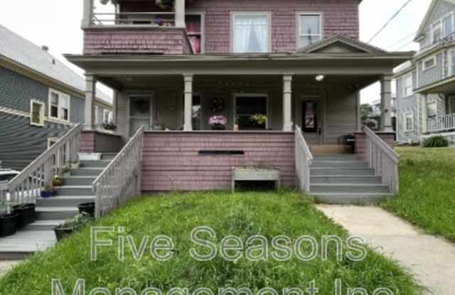 212-214 King Street - 1 Gallery 1