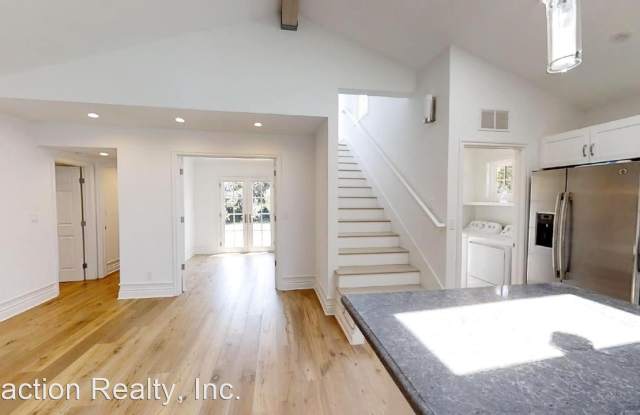 16728 Addison St. Gallery 4