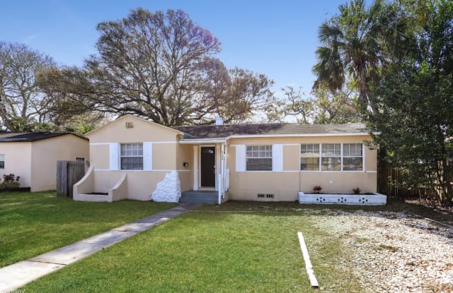 2144 23rd Avenue N - 2144 23rd Avenue North, St. Petersburg, FL 33713