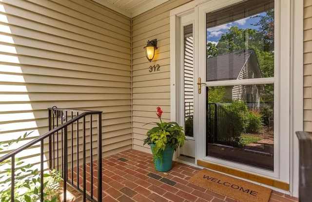 Charming 2-Bedroom Townhome in Pittsboro photos photos