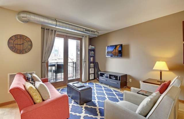 15 E Franklin Avenue Gallery 2