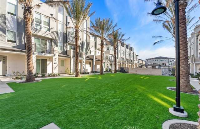 1218 W Bushell Street photos photos