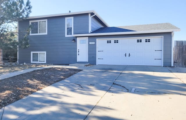 2309 Alpine Ave - 2309 Alpine Avenue, Greeley, CO 80631