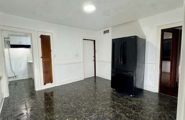 375 N Elm Street unit: 2 photos photos