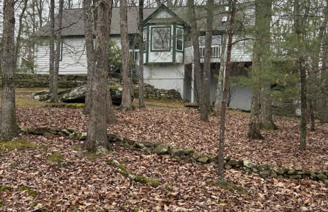 140 Havenridge Circle - 140 Havenridge Circle, Fairfield Glade, TN 38558