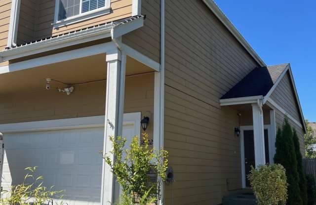 18302 114th Ave E - 18302 114th Avenue East, Graham, WA 98374