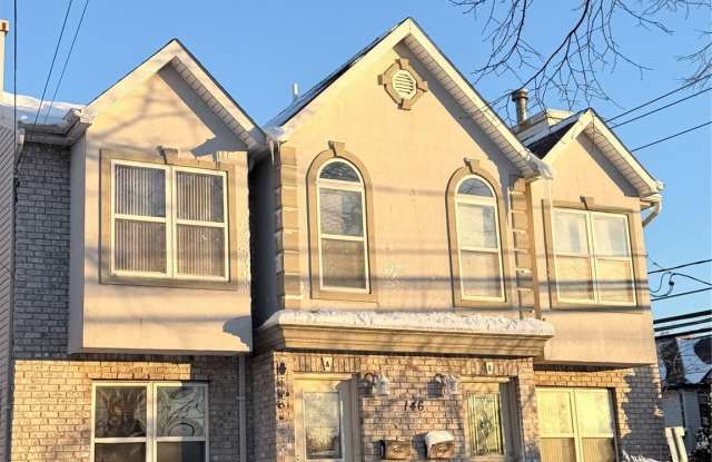 146 Jefferson Avenue unit: B photos photos