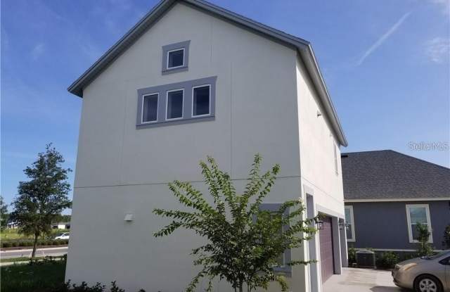 13201 Granger Ave - 13201 Granger Avenue, Orlando, FL 32827