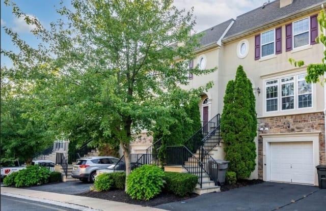 6 W Aspen Way - 6 West Aspen Way, Strathmore, NJ 07747