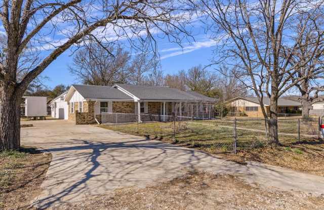 1729 Elliot Drive Gallery 2