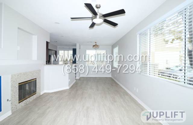 3 Bed, 2.5 bath Condo w/ Central HVAC, Laundry Provided, and Community Amenities photos photos