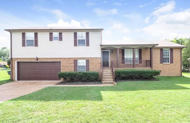376 Clearlake Dr W - 376 Clearlake Drive West, Nashville, TN 37217