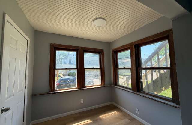 606-608 W North stUnit 608-1 photos photos