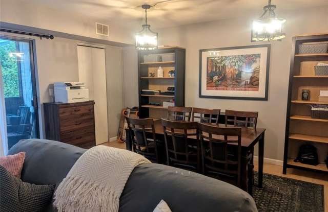 19 Plauderville Avenue 106 photos photos
