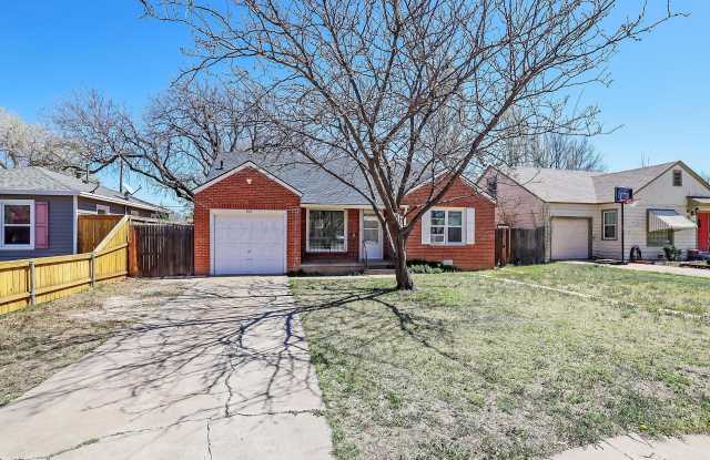 915 S Bonham Street - 915 South Bonham Street, Amarillo, TX 79102